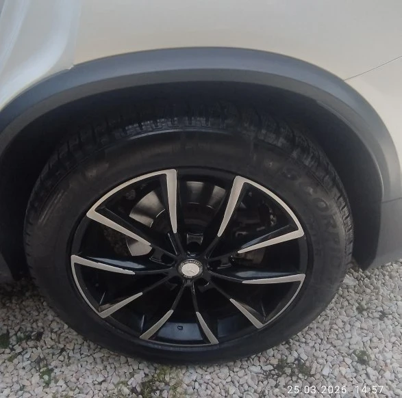 Mercedes-Benz GLC 250 Cupe 4matik, снимка 4 - Автомобили и джипове - 53980943