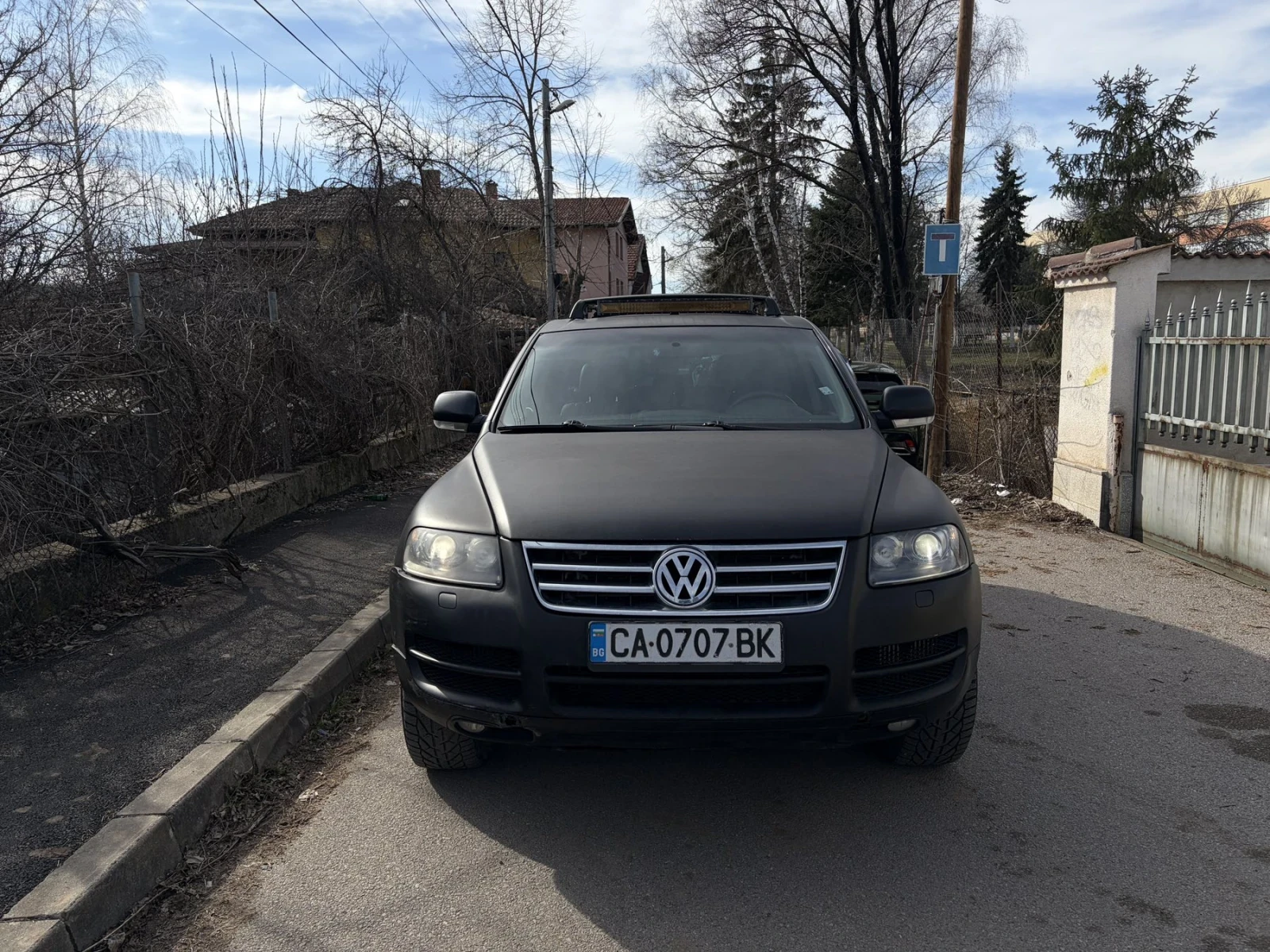 VW Touareg, снимка 2 - Автомобили и джипове - 53926523