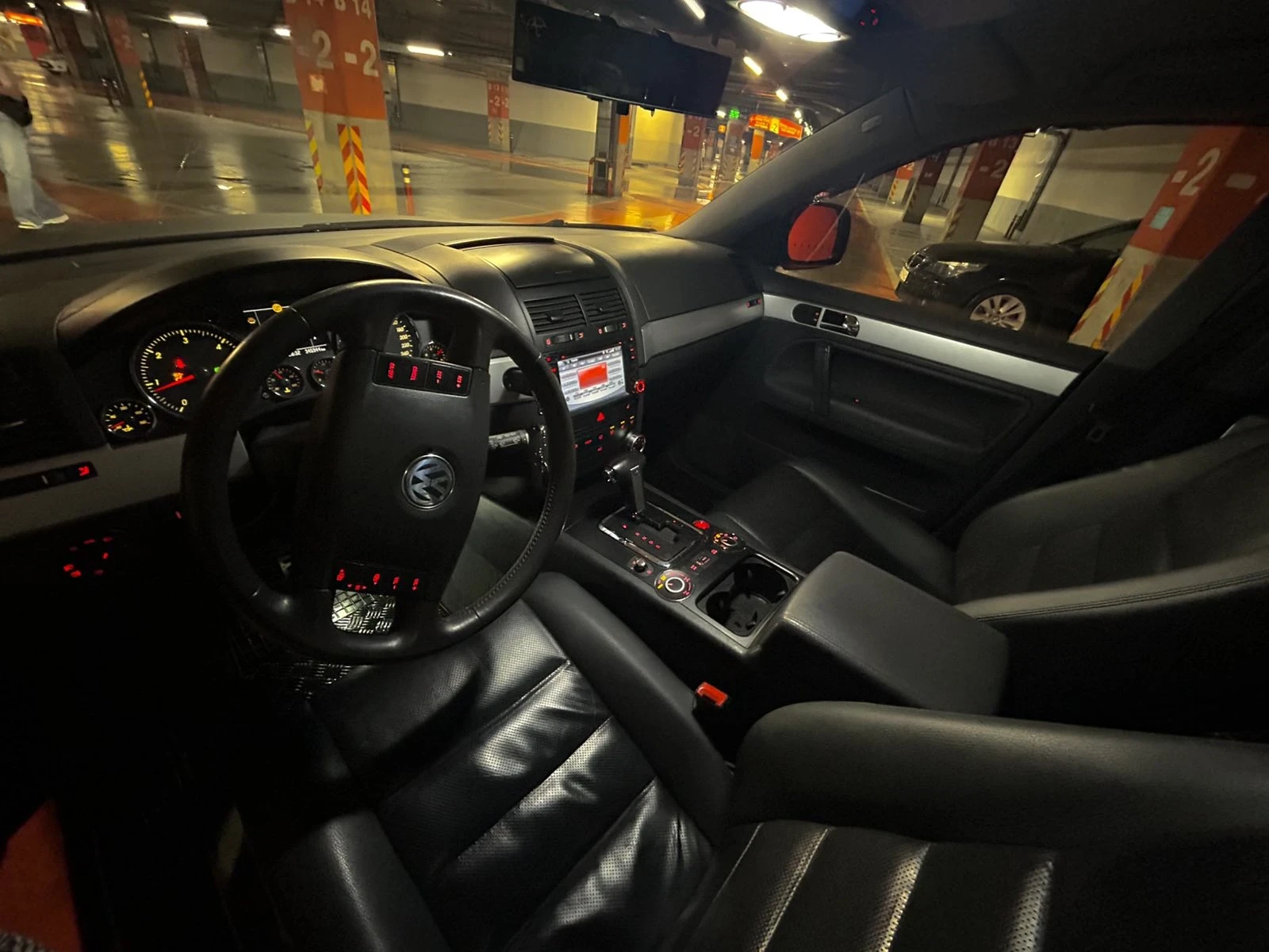 VW Touareg | Mobile.bg   6