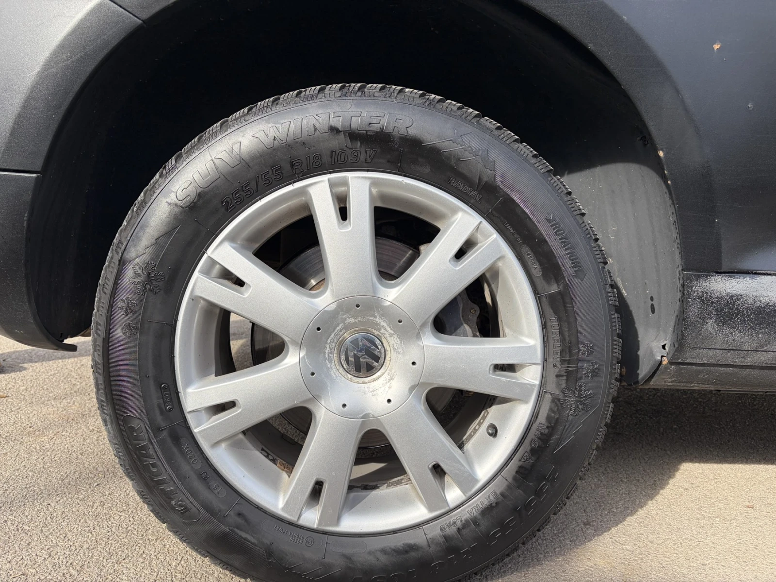 VW Touareg, снимка 10 - Автомобили и джипове - 53926523