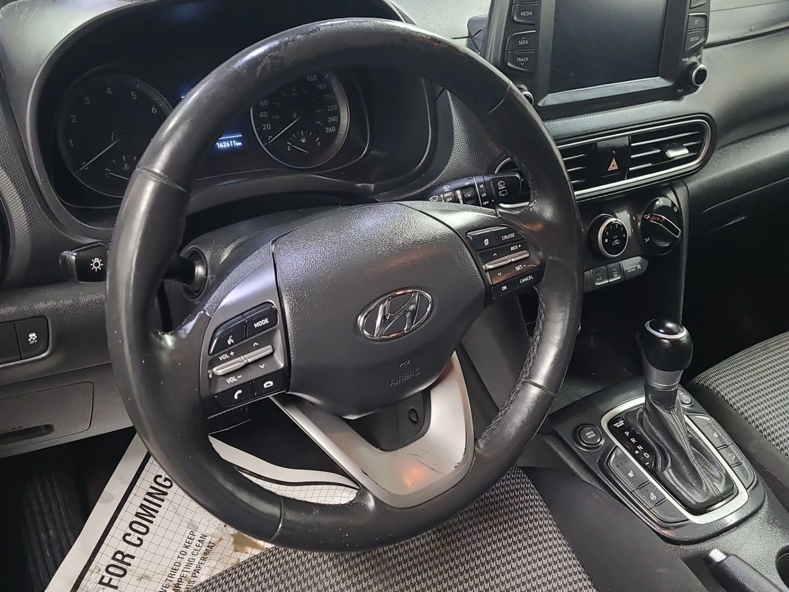 Hyundai Kona URBAN EDITION CARFAX    | Mobile.bg   11