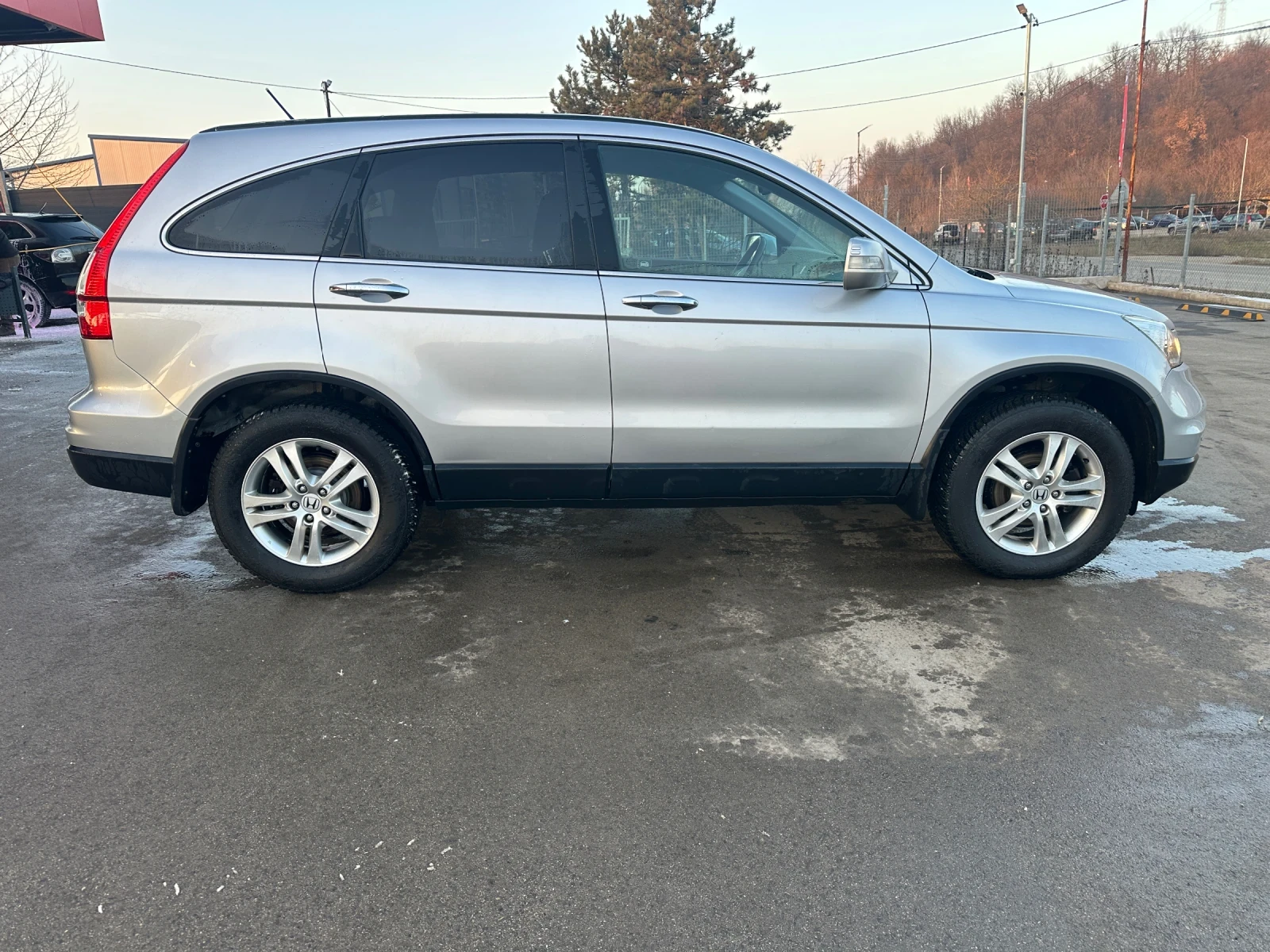 Honda Cr-v 2.0-FACELIFT-4x4-COMFORT-AUTOMAT-1Г-ГАРАНЦИЯ - изображение 6