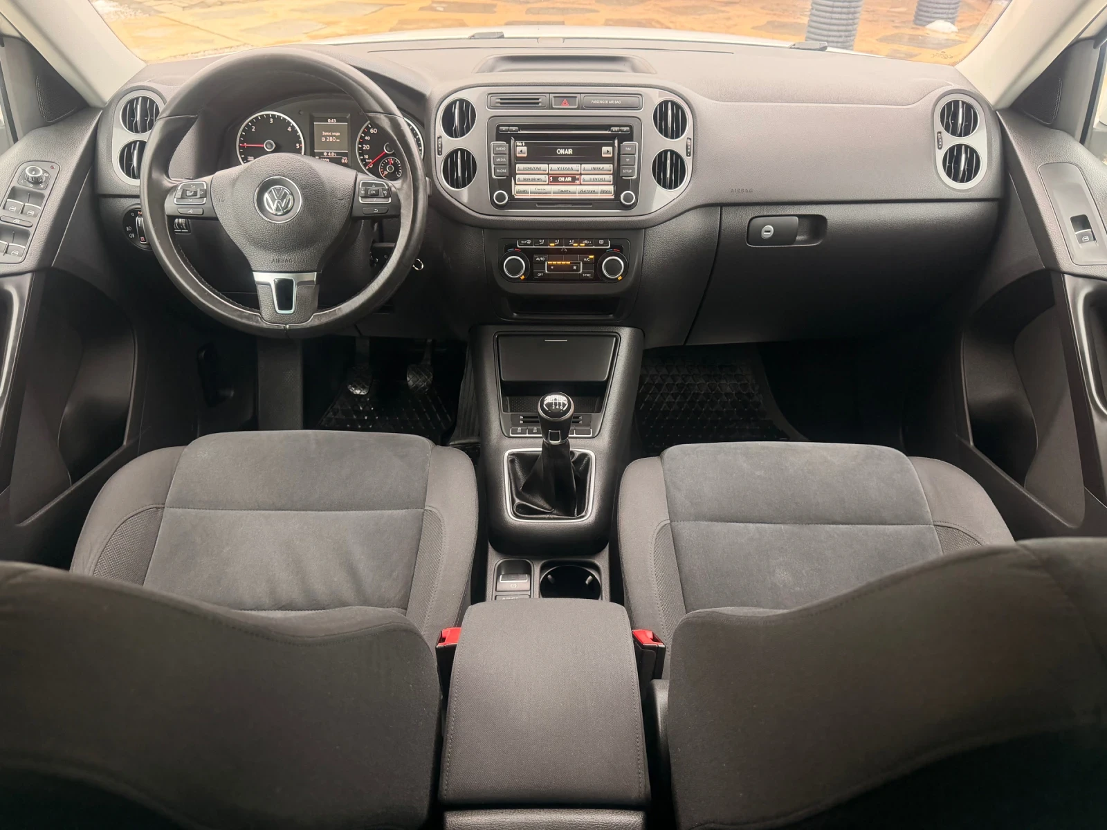 VW Tiguan 20TDI* 100%km* 140ks* PANORAMA* 6sk* ������ | Mobile.bg � ����������� 11