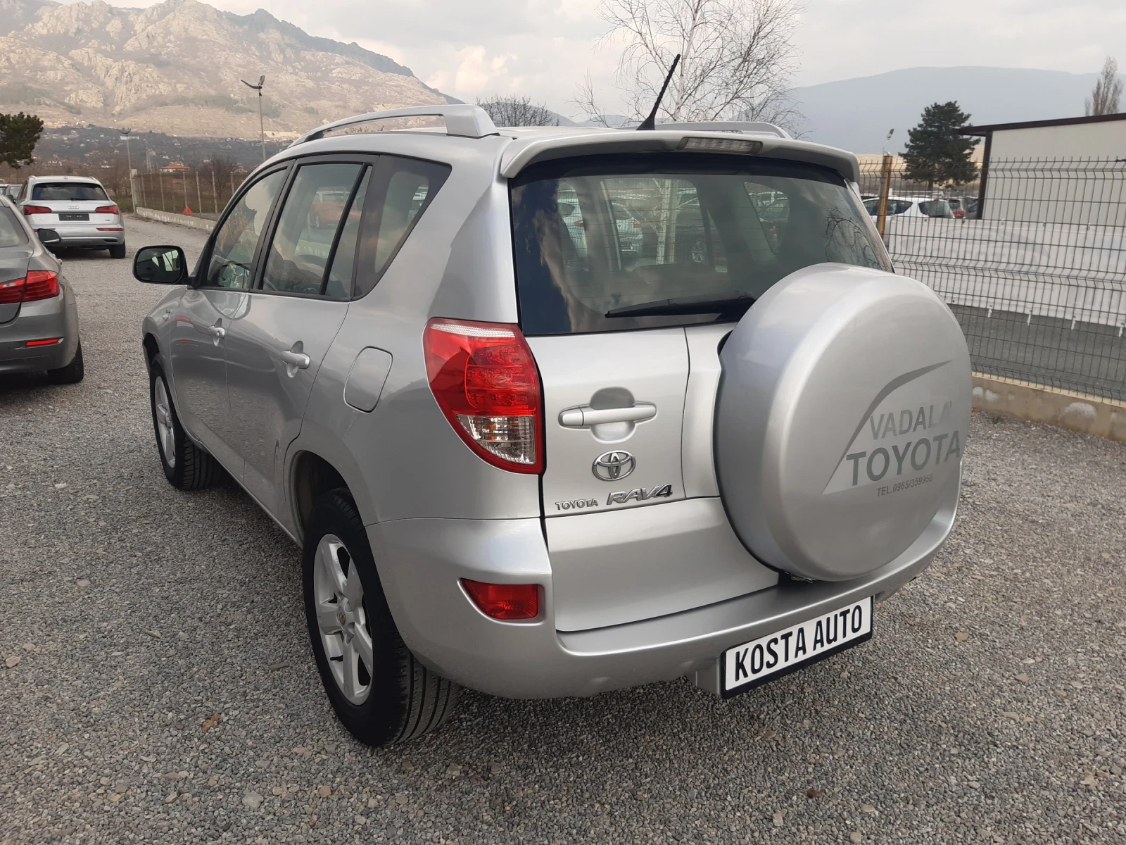 Toyota Rav4 4x4/136коня , снимка 6 - Автомобили и джипове - 53761031