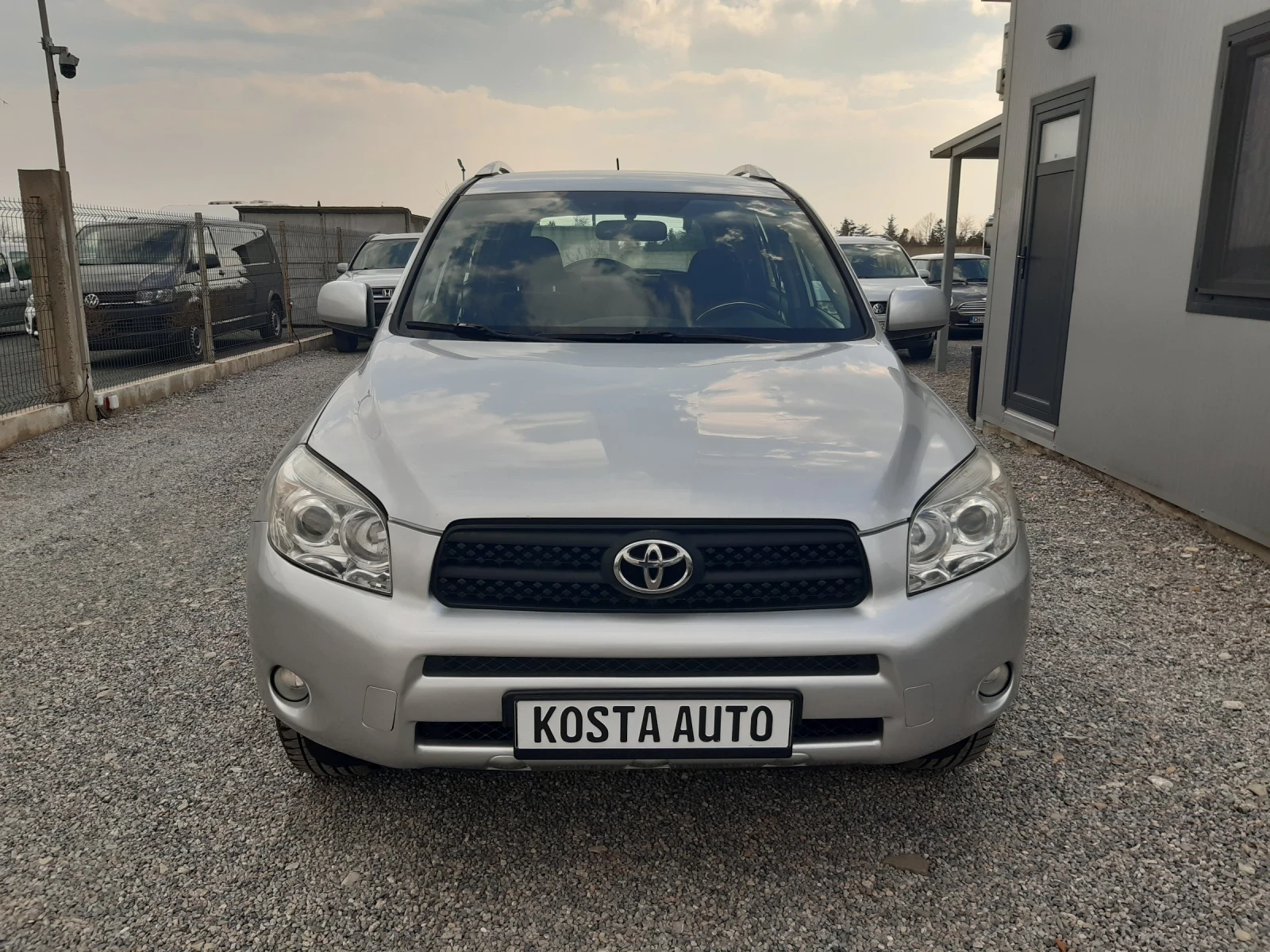 Toyota Rav4 4x4/136коня , снимка 10 - Автомобили и джипове - 53761031