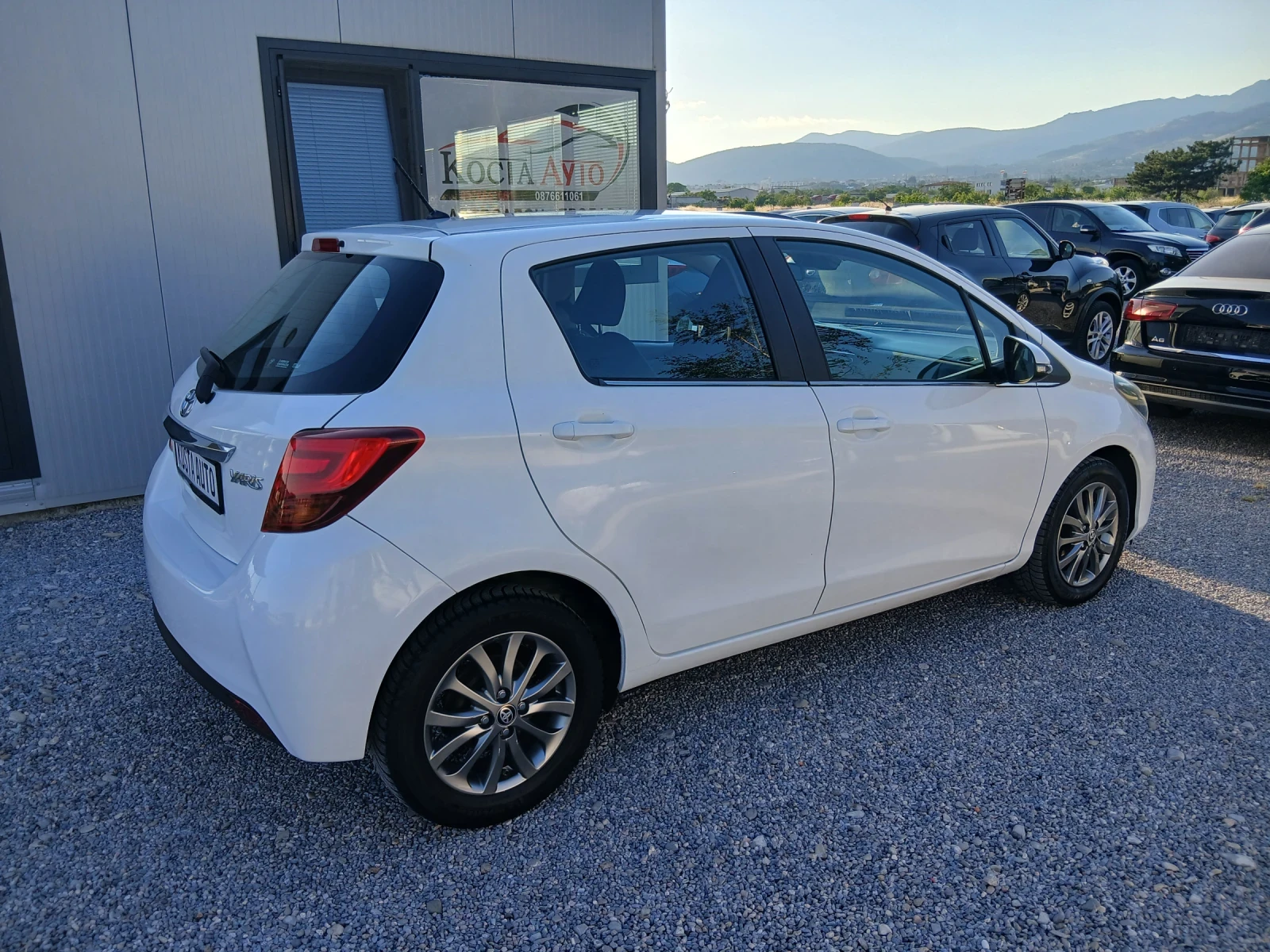 Toyota Yaris ���� ��� | Mobile.bg � ����������� 3