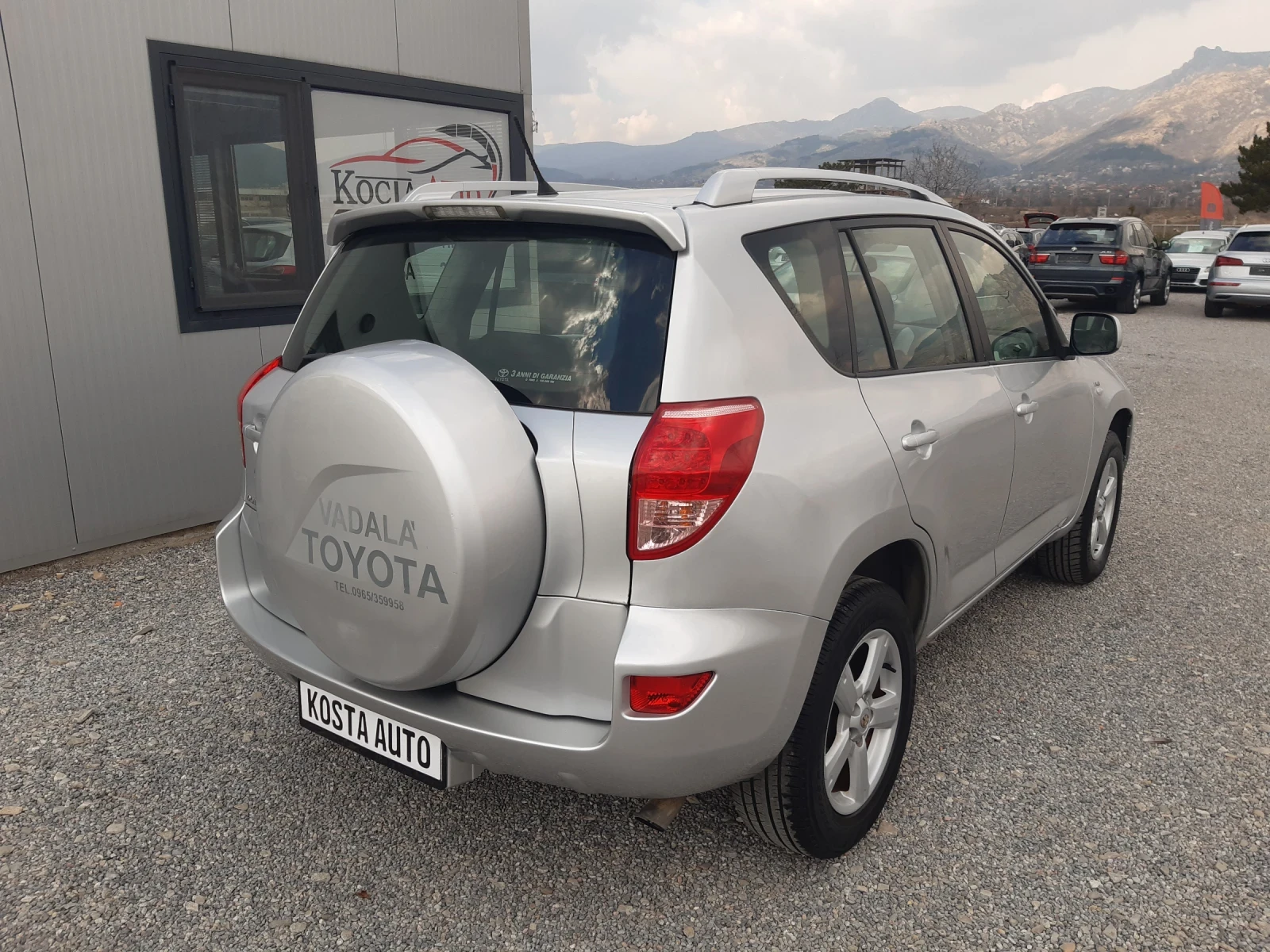 Toyota Rav4 4x4/136коня , снимка 4 - Автомобили и джипове - 53761031