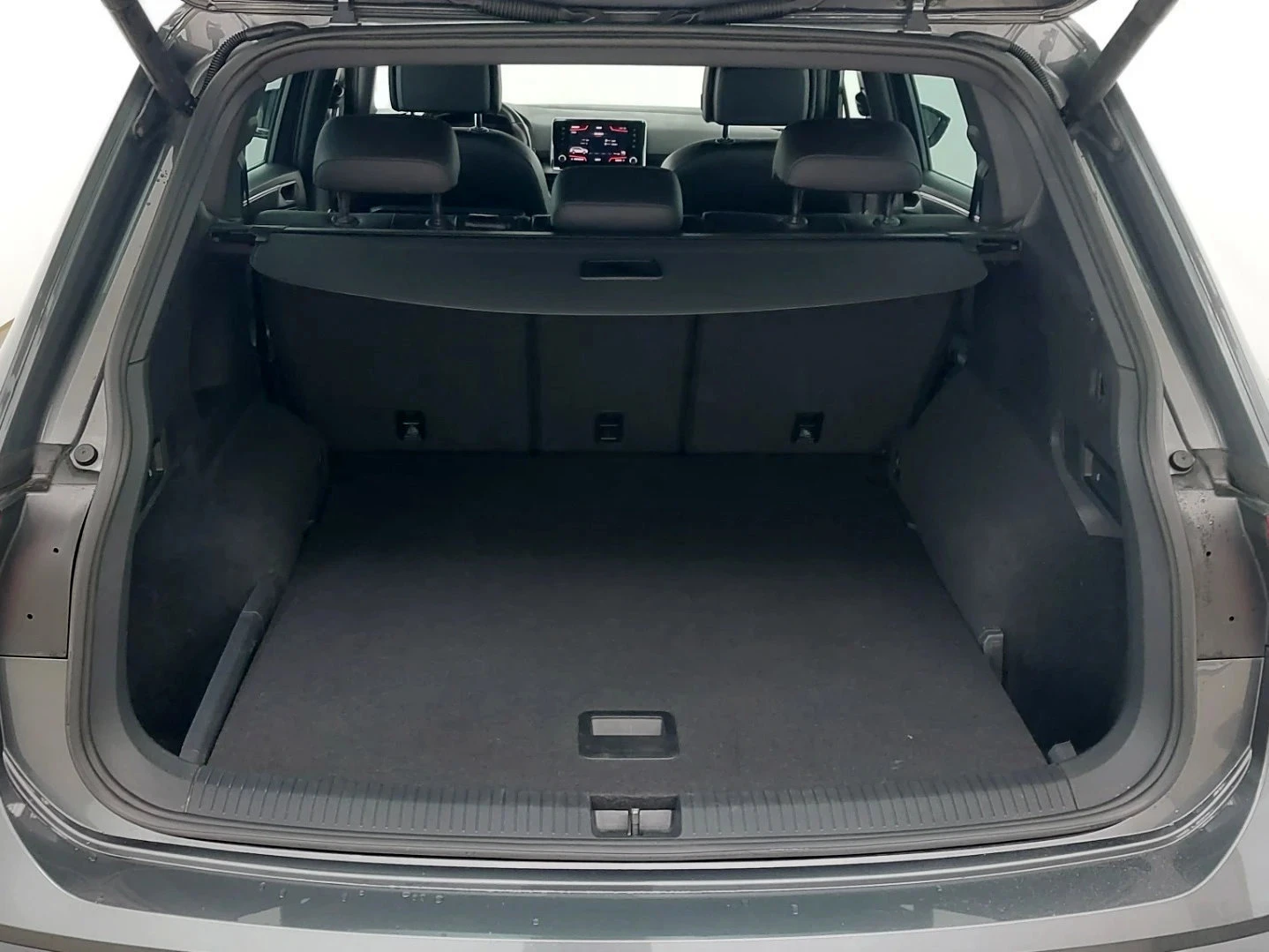 Seat Tarraco 2.0 TDI 4Drive DSG от дилър с , снимка 9 - Автомобили и джипове - 53882839