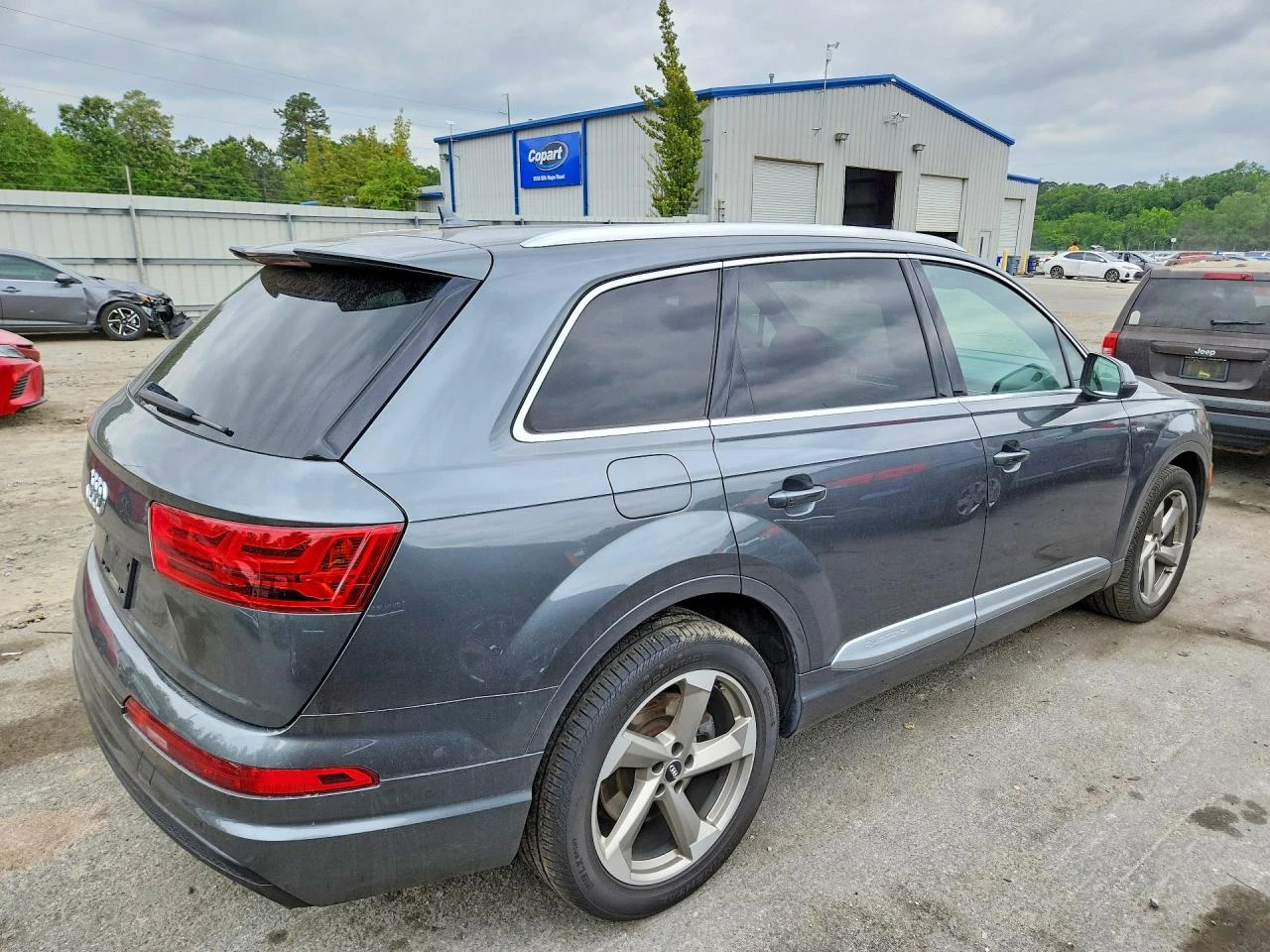 Audi Q7 3.0l Progressiv S-Line, снимка 3 - Автомобили и джипове - 54417454