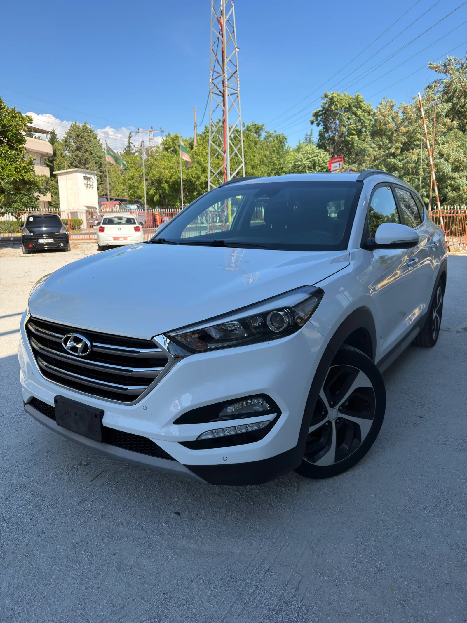 Hyundai Tucson, снимка 2 - Автомобили и джипове - 55267118