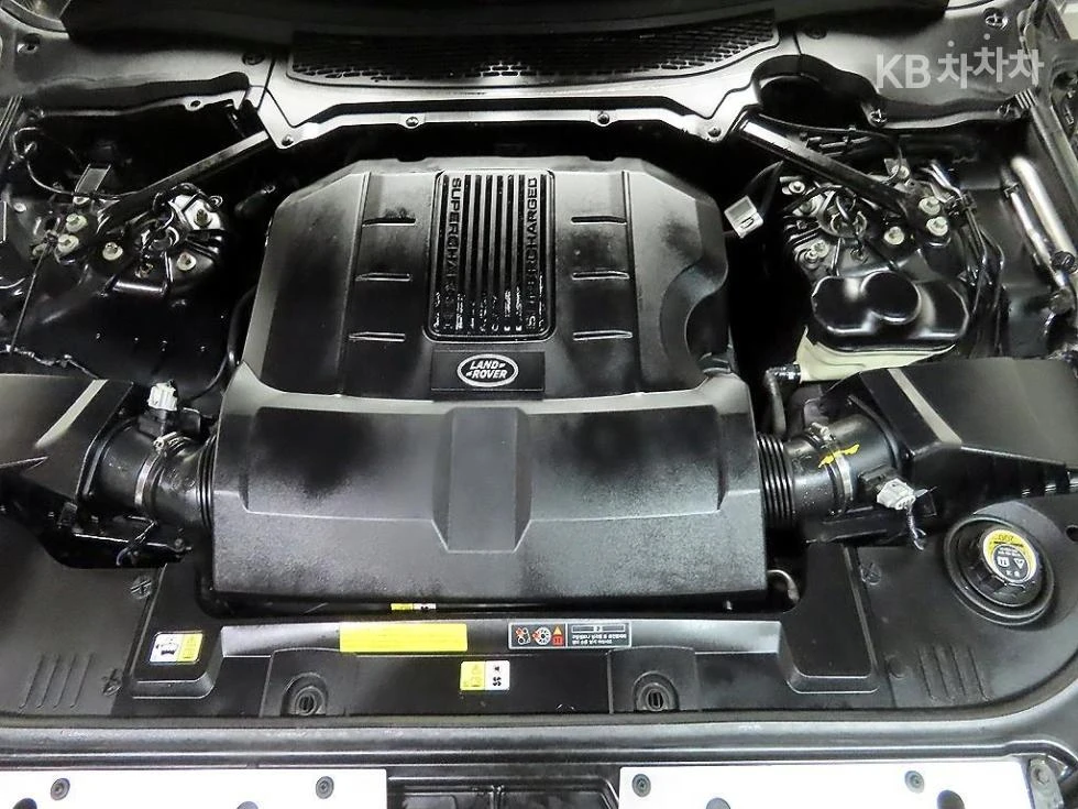Land Rover Range rover 5.0 V8 SE HEAD UP 360CAM ЕКРАНИ FULL, снимка 5 - Автомобили и джипове - 55539305