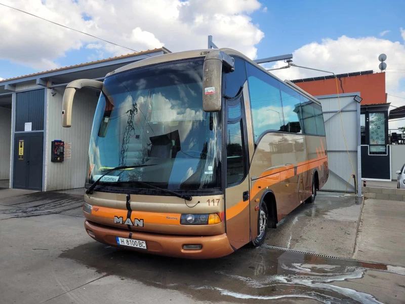 Man 10 220, снимка 1 - Бусове и автобуси - 47225324