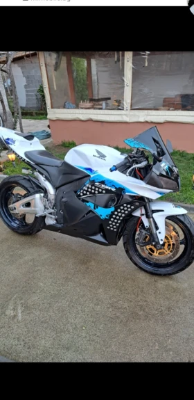Honda Cbr undefined | Auto.bg — изображение 7