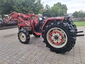      Mitsubishi  33