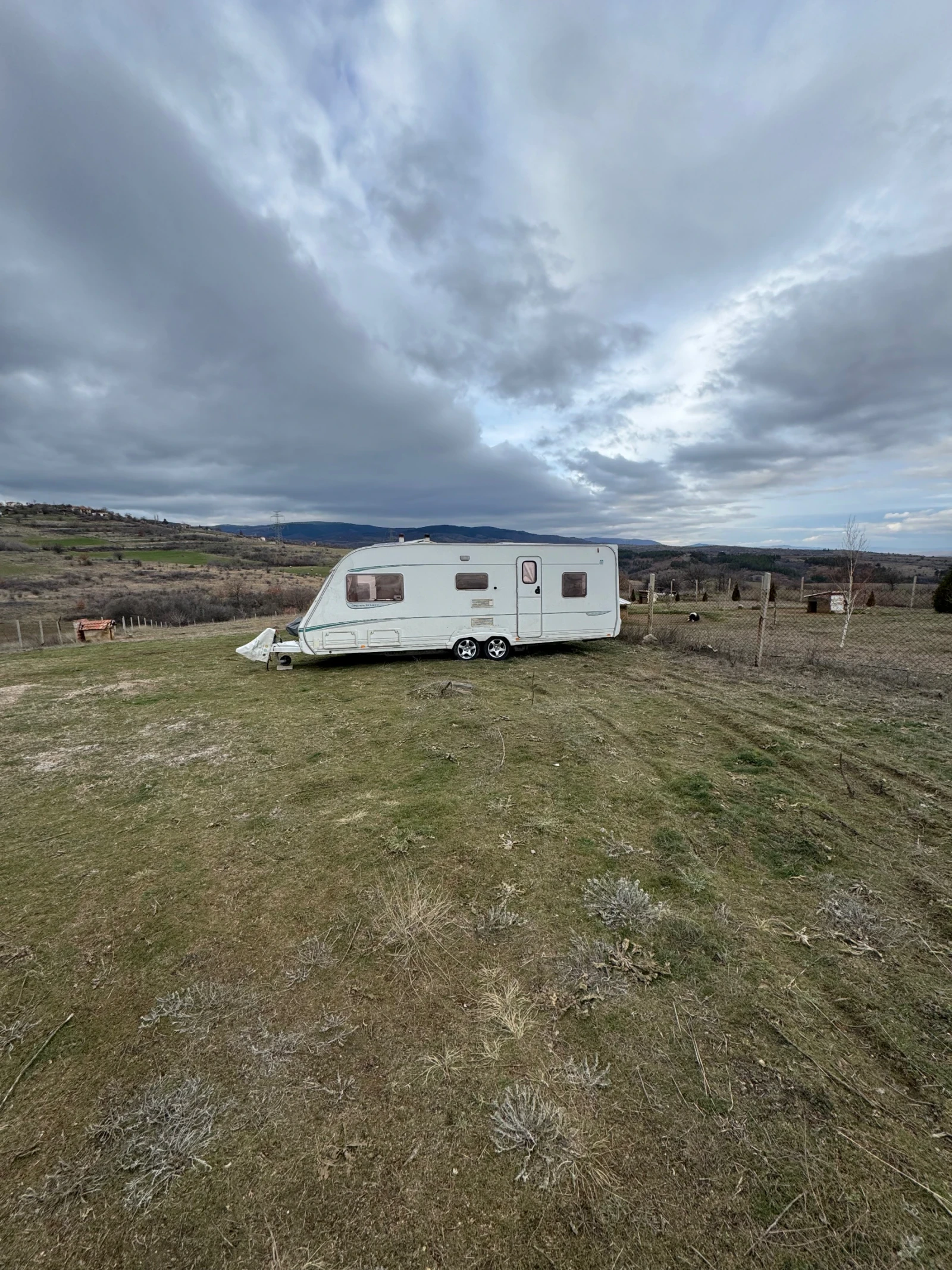 Каравана ABI Abbey Spectrum, снимка 2 - Каравани и кемпери - 53530447