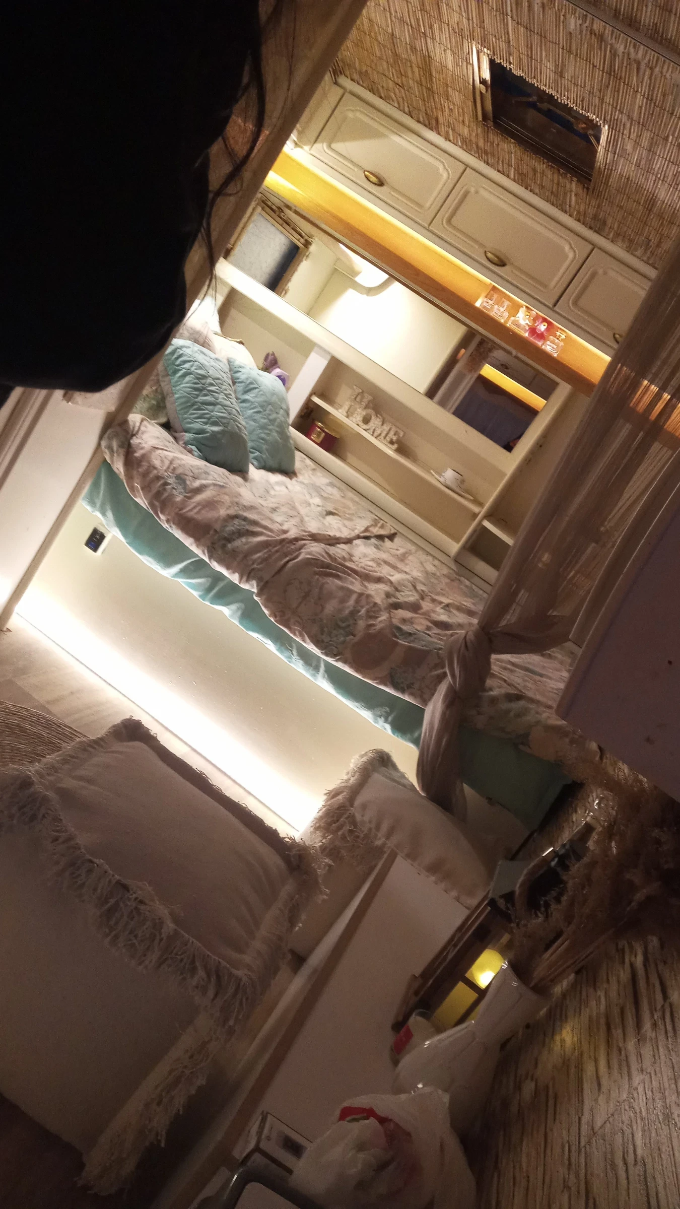 Каравана Tabbert Tabbert Comtesse 550, снимка 14 - Каравани и кемпери - 54354887