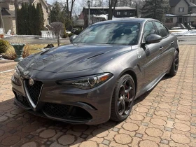 Alfa Romeo Giulia * Quadrifoglio * 2 КЛЮЧА* ПОДГРЕВ* KEYLESS* , снимка 1