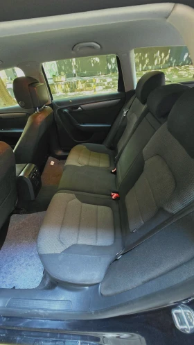 VW Passat 1.6 TDI, Clima, NAVI, снимка 11