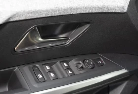 Peugeot 5008 ALLURE/136HP/NAVI/360/CPLAY/KLESS/LED/636q, снимка 9