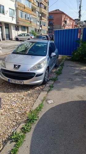  Peugeot 207