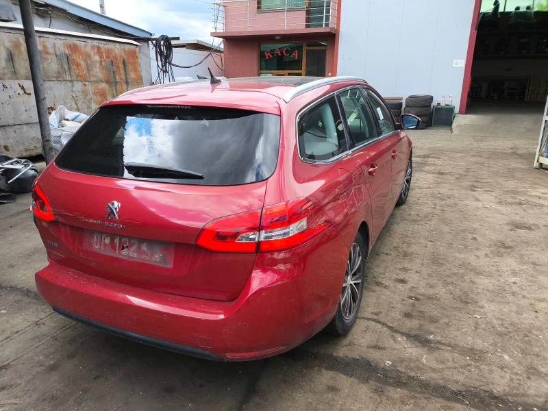 Peugeot 308 1.2T 2бр, снимка 5 - Автомобили и джипове - 40226644