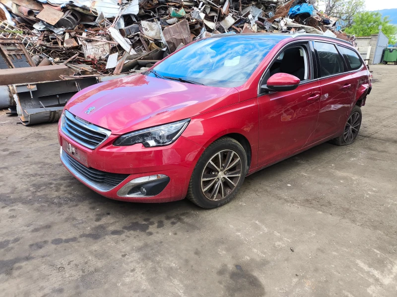 Peugeot 308 1.2T 2бр, снимка 3 - Автомобили и джипове - 40226644