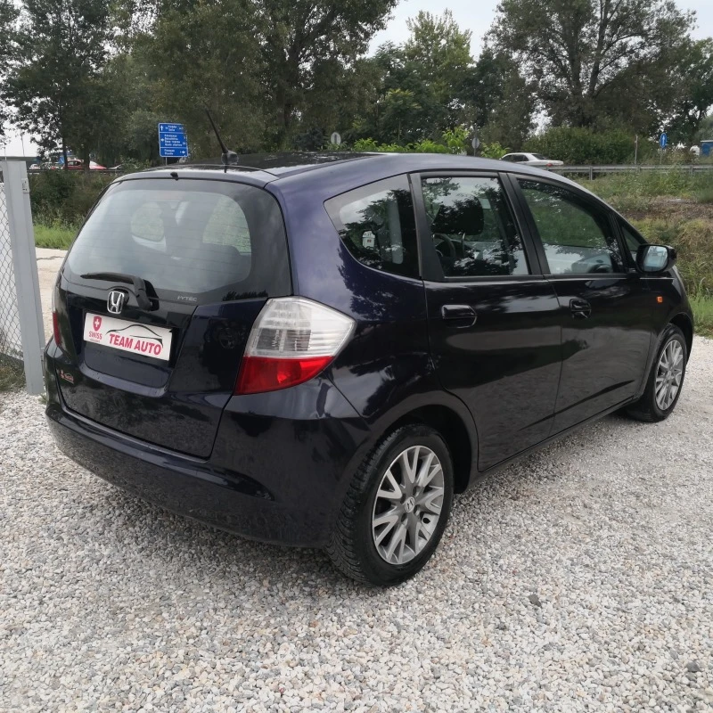 Honda Jazz 1.2i SWISS, снимка 4 - Автомобили и джипове - 42209373