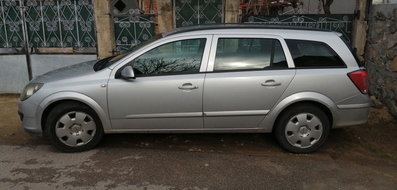 Opel Astra, снимка 4 - Автомобили и джипове - 44958174