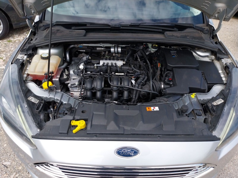 Ford Focus 1.6 Ecoboost/GPL, снимка 17 - Автомобили и джипове - 45750930