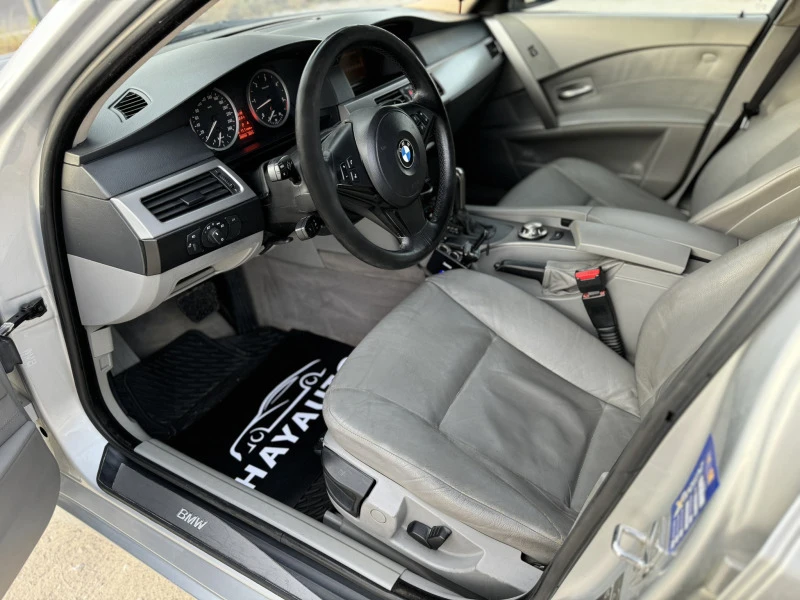 BMW 530 d= Sport Pack= , снимка 9 - Автомобили и джипове - 46708142