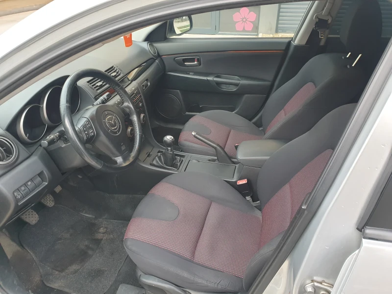 Mazda 3 1.6 dizel, снимка 8 - Автомобили и джипове - 48444309