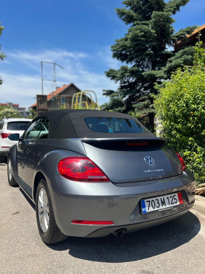 VW Beetle Кабрио, снимка 2 - Автомобили и джипове - 52479485