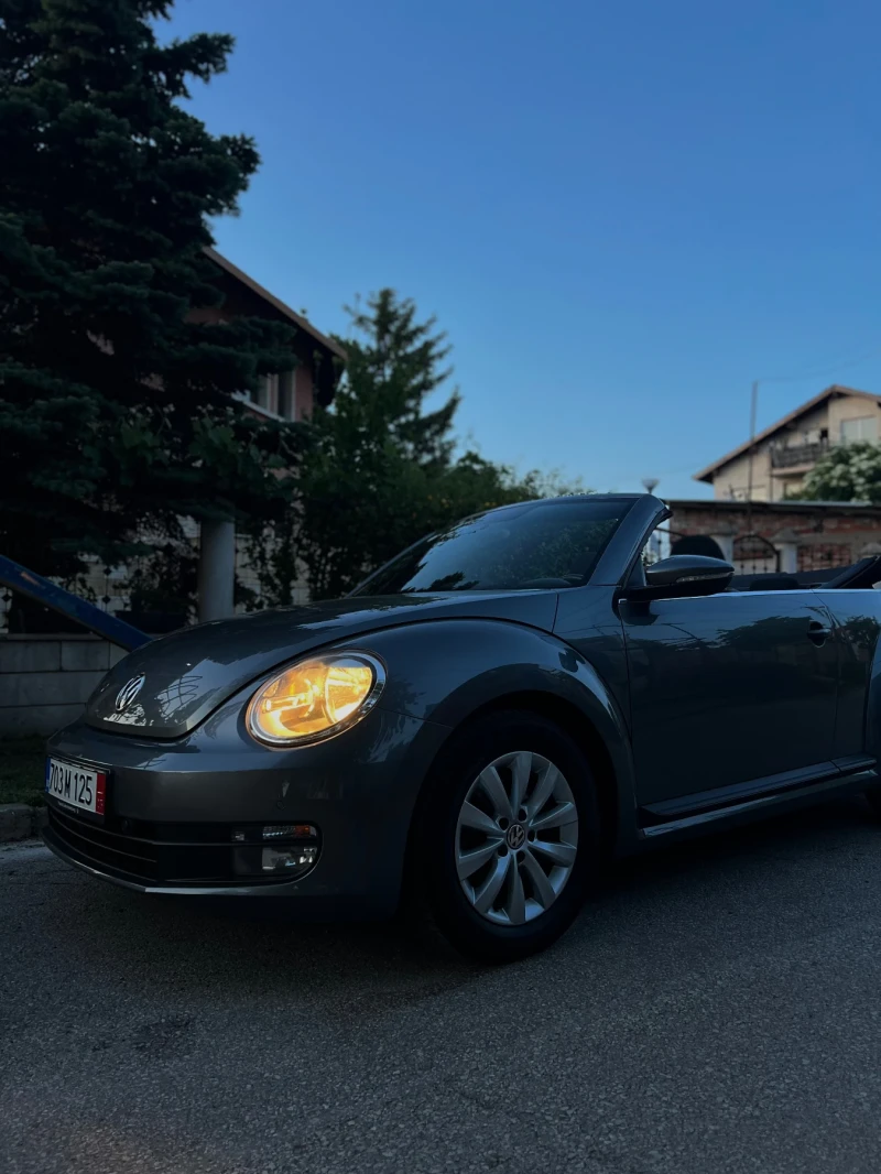 VW Beetle Кабрио, снимка 6 - Автомобили и джипове - 52479485