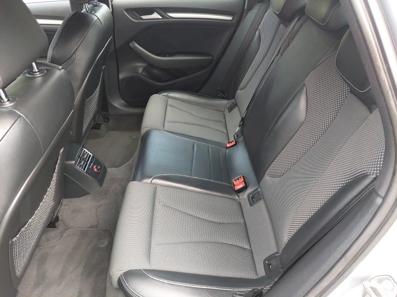 Audi A3 1, 6TDI 110ps S-Line, снимка 12 - Автомобили и джипове - 50619460