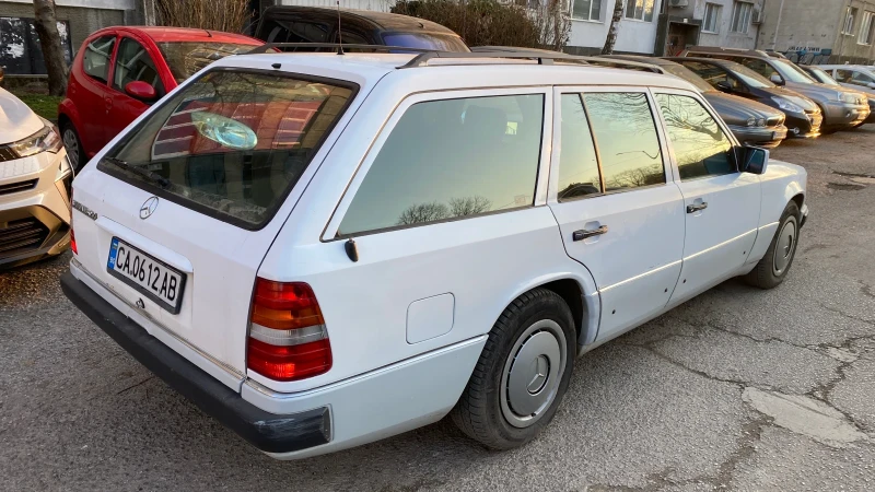 Mercedes-Benz 124, снимка 4 - Автомобили и джипове - 51684907