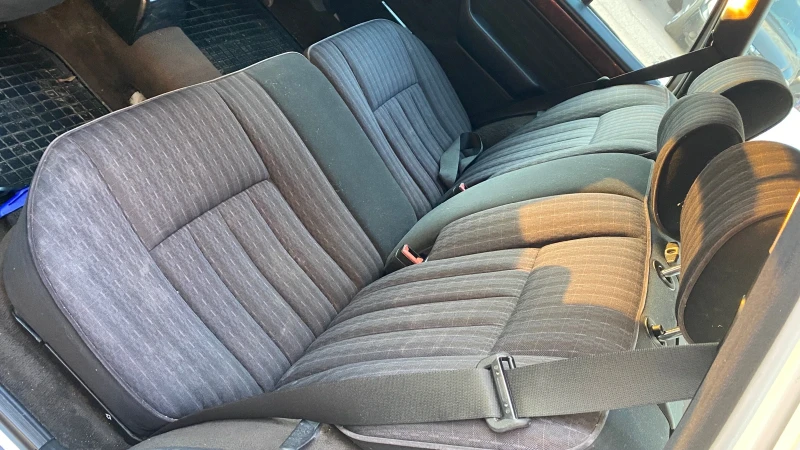 Mercedes-Benz 124, снимка 8 - Автомобили и джипове - 51684907