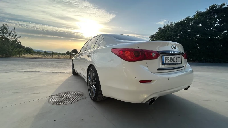 Infiniti Q50 2.0T, снимка 8 - Автомобили и джипове - 51549846