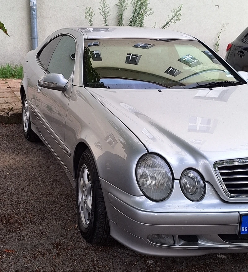 Mercedes-Benz CLK, снимка 2 - Автомобили и джипове - 52728581