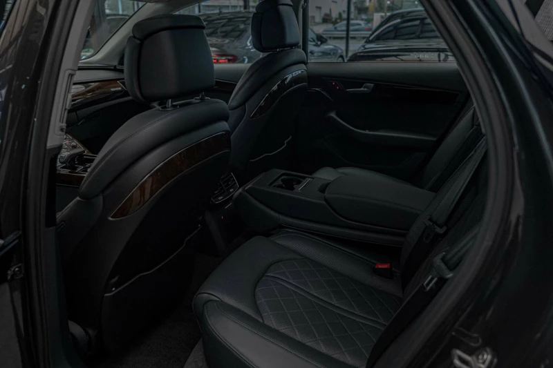 Audi A8 4.2TDI/Quattro/Обдухване/Подгрев/Камера/, снимка 8 - Автомобили и джипове - 52048252