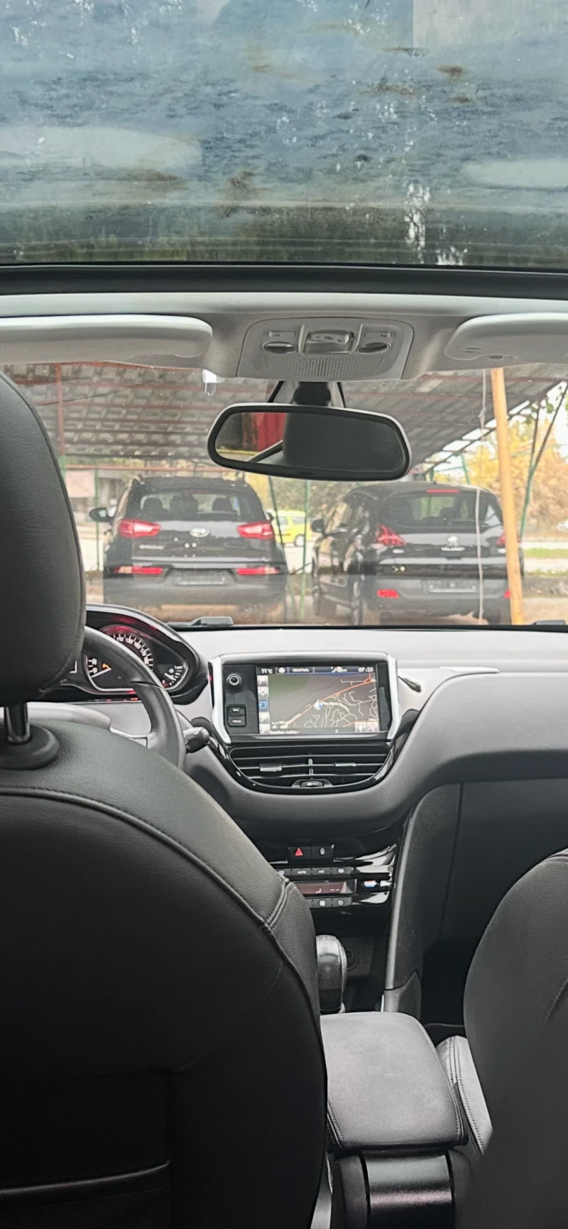 Peugeot 208 1.6-92k.c-E-HDI-ALLURE-ЛЕД-НАВИ-КОЖА-ПАНОРАМА-ТОП!, снимка 8 - Автомобили и джипове - 52206389