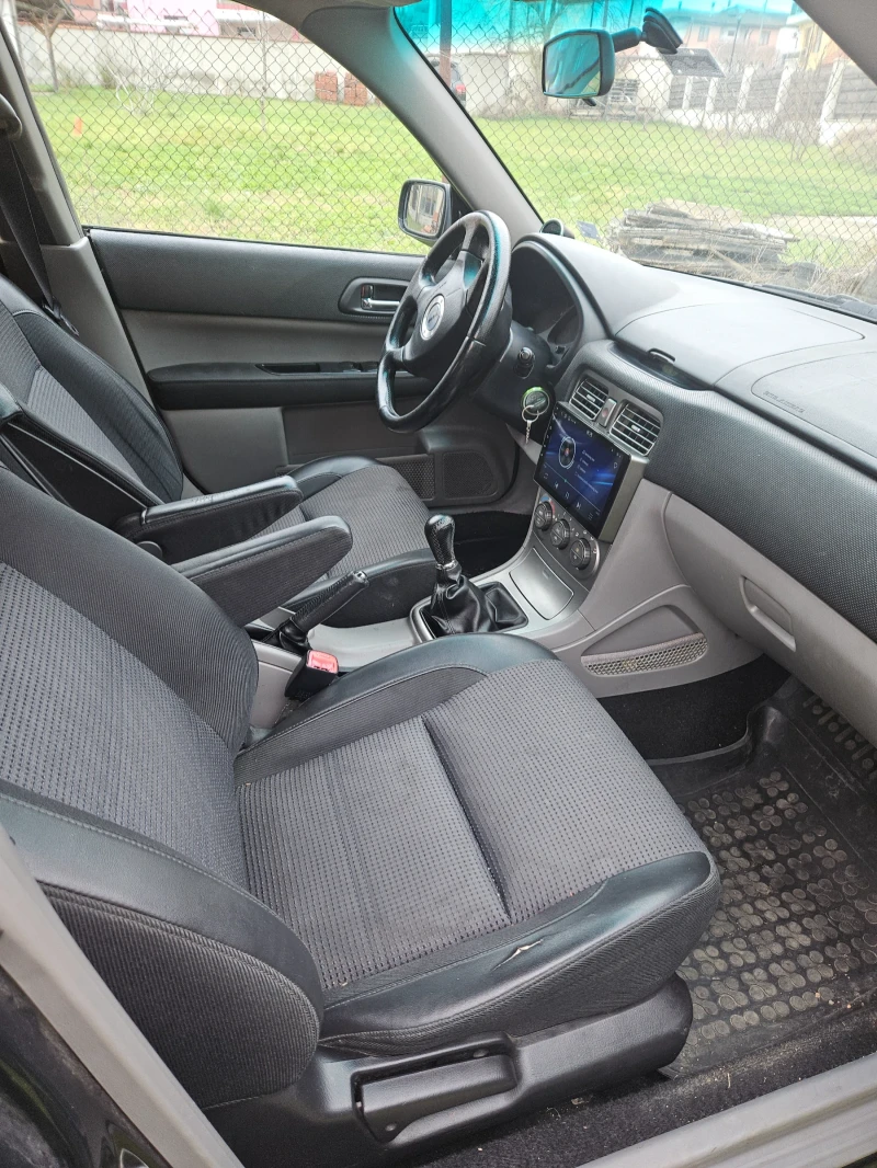 Subaru Forester 2.0XT, снимка 10 - Автомобили и джипове - 53236965