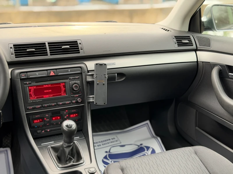 Audi A4 2.0TDi~QUATTRO~КСЕНОН~НАВИГАЦИЯ, снимка 13 - Автомобили и джипове - 52697994