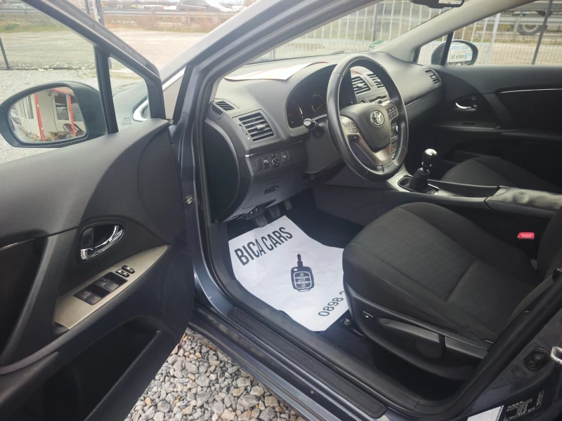 Toyota Avensis 1.8i , снимка 7 - Автомобили и джипове - 53287042