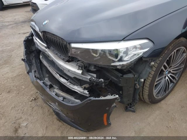 BMW 530 RWD* MPACK* М.ТОЧКА* LANE ASSIST* KEYLESS, снимка 7 - Автомобили и джипове - 47679902