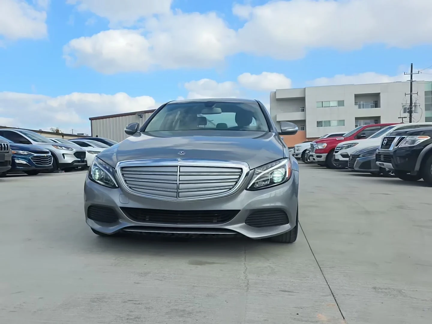 Mercedes-Benz C 300 Sedan w/Luxury Pkg, снимка 1