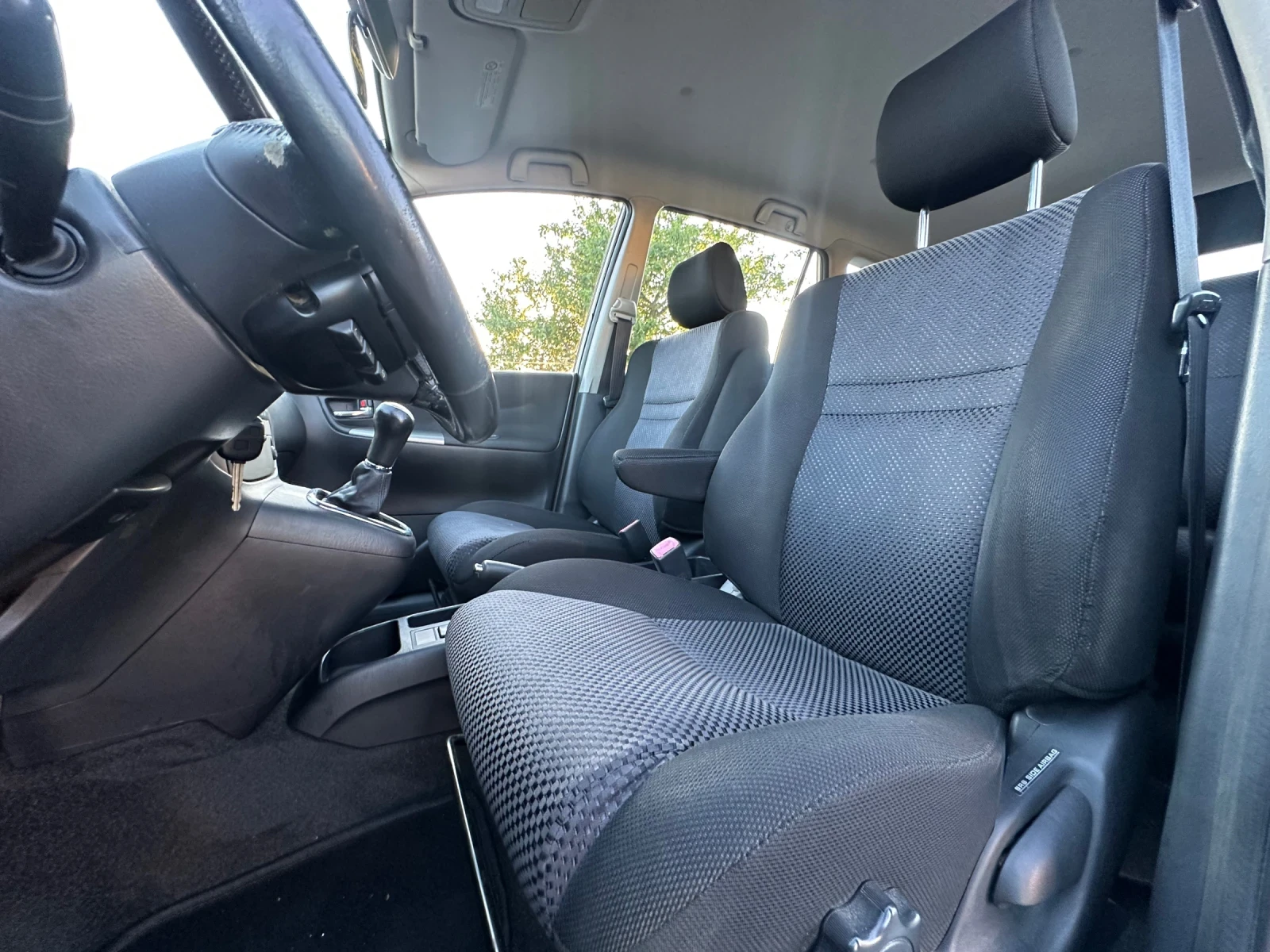 Toyota Corolla verso 2.0 D-4D - изображение 9
