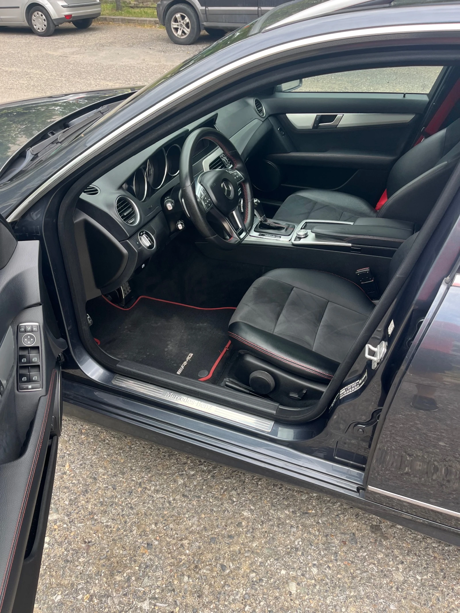 Mercedes-Benz C 250 AMG - изображение 9