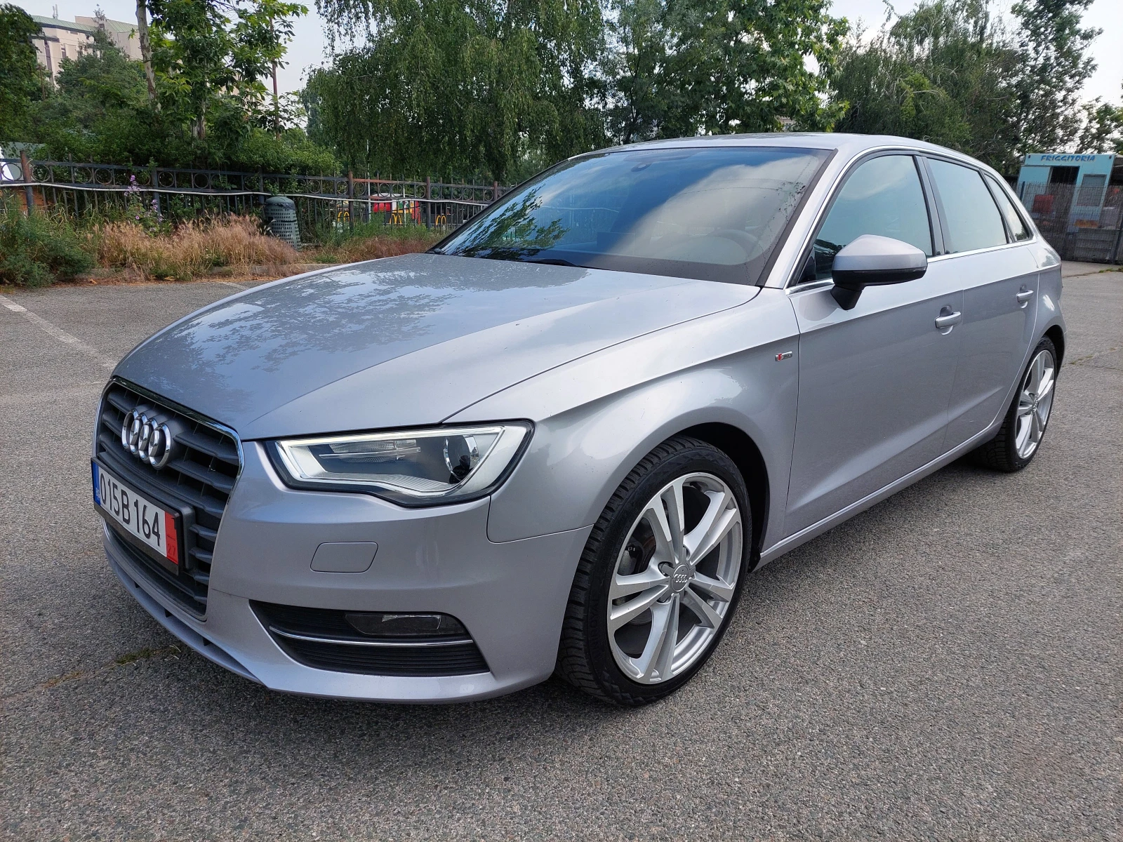 Audi A3 1, 6TDI 110ps S-Line | Mobile.bg   1