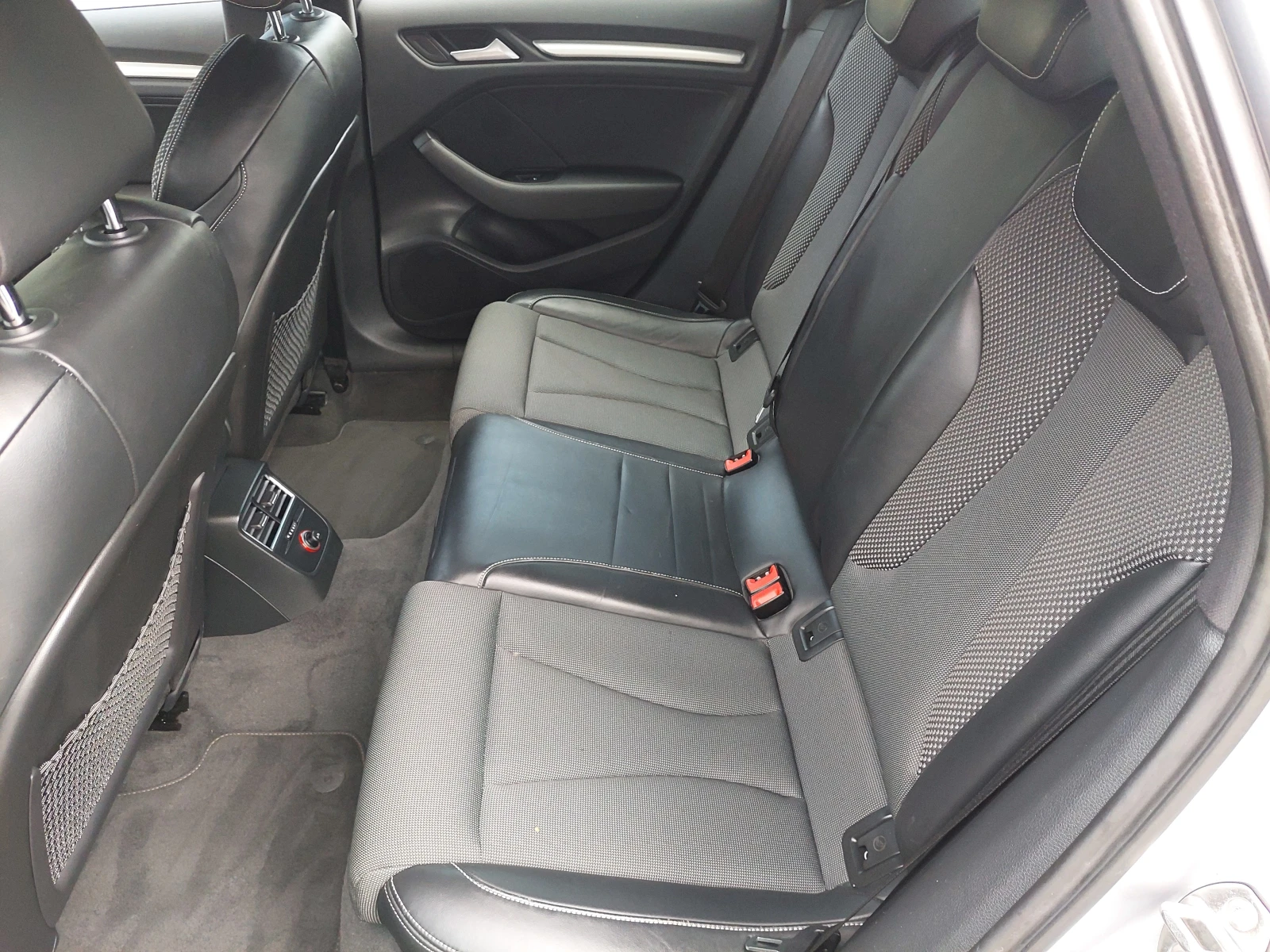 Audi A3 1, 6TDI 110ps S-Line | Mobile.bg   12