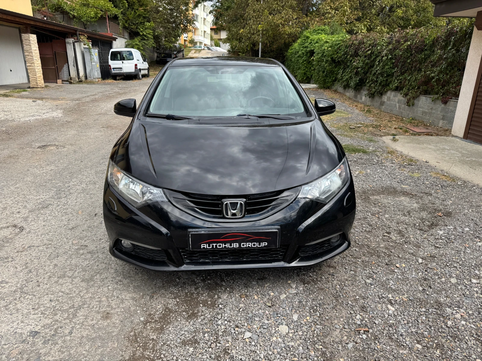 Honda Civic 1.6 i-DTEC Black Edition, снимка 3 - Автомобили и джипове - 52396945